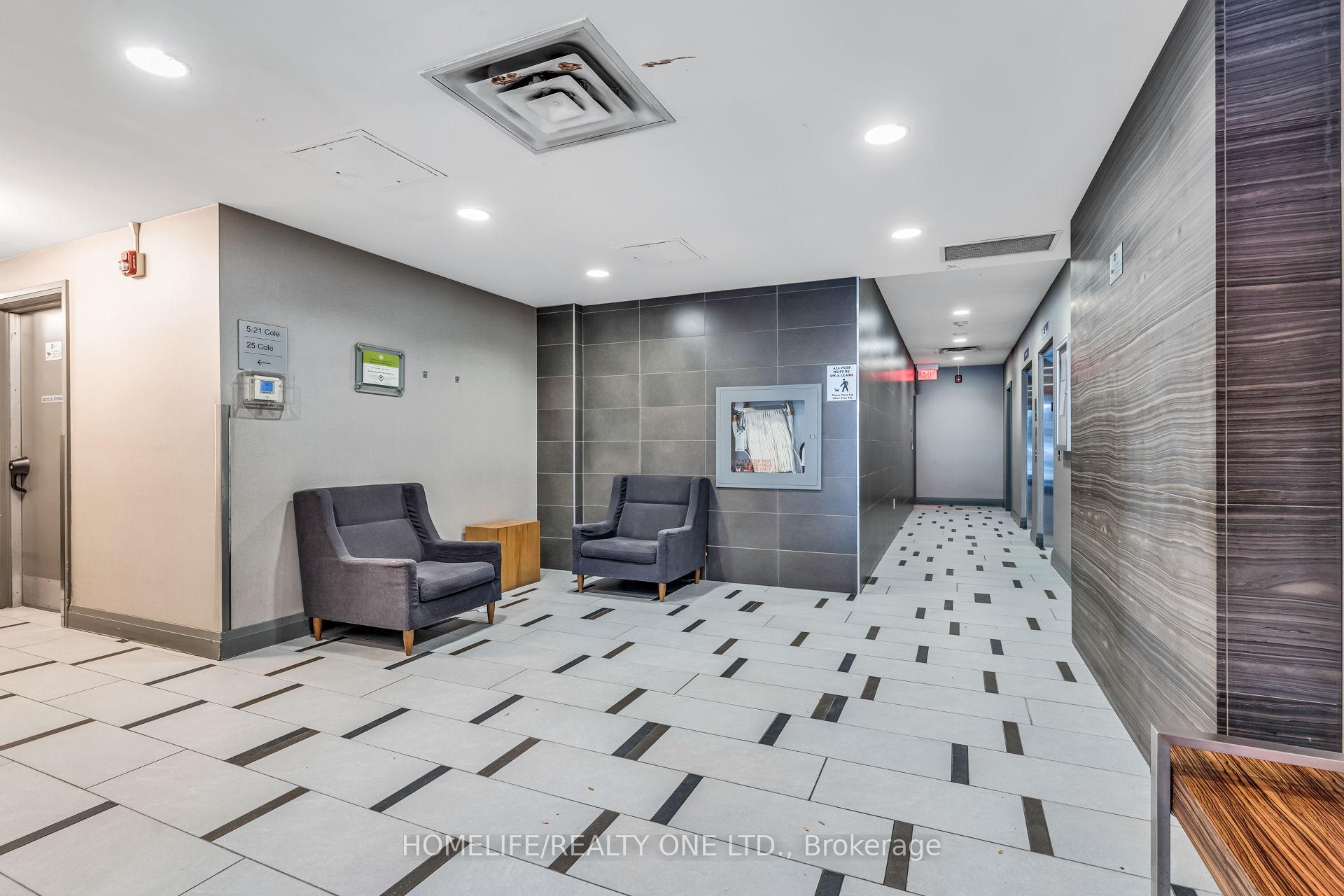 Photo 4 of Unit 809, 1 Cole Street, Toronto, Regent Park — HOMEH