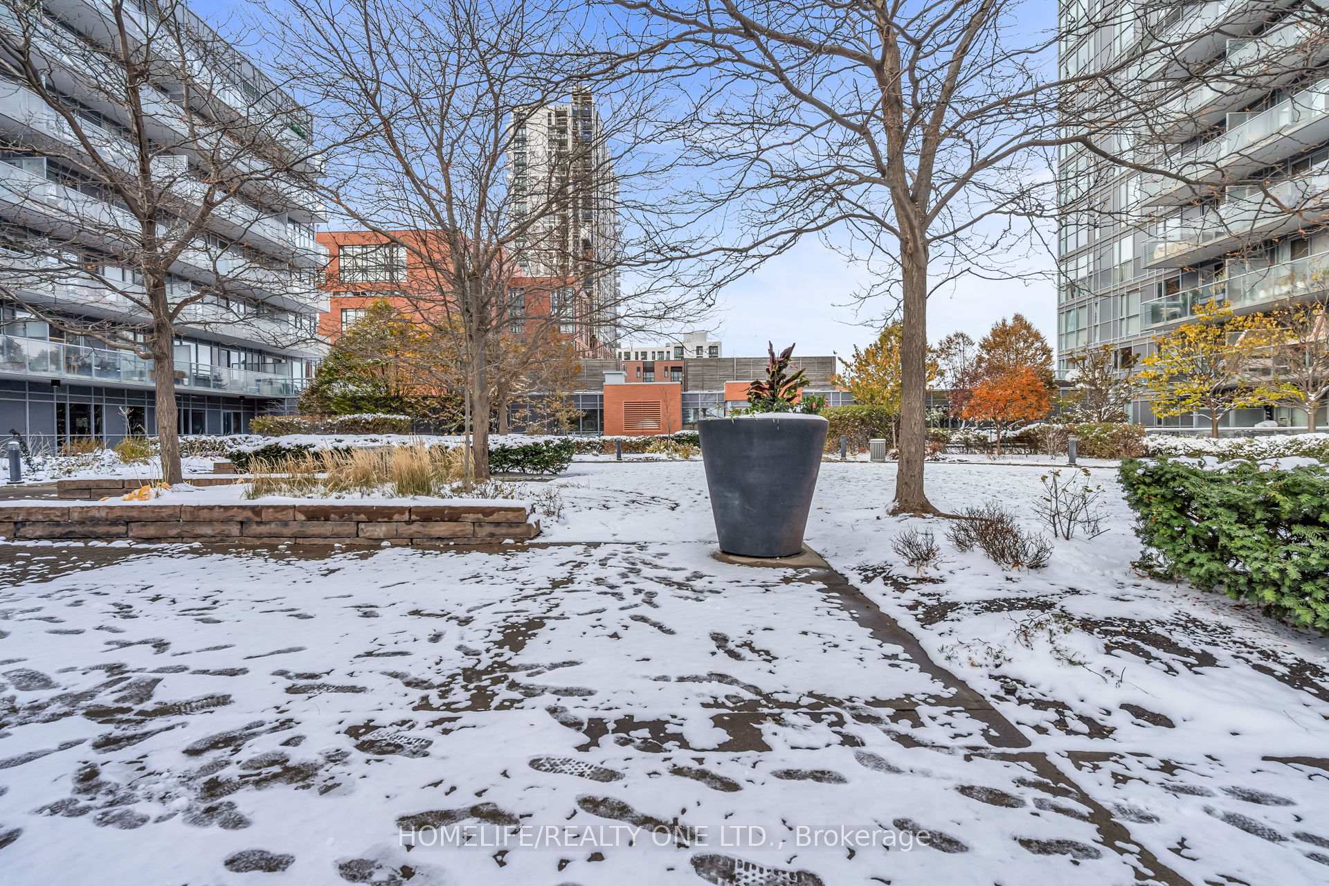 Photo 38 of Unit 809, 1 Cole Street, Toronto, Regent Park — HOMEH