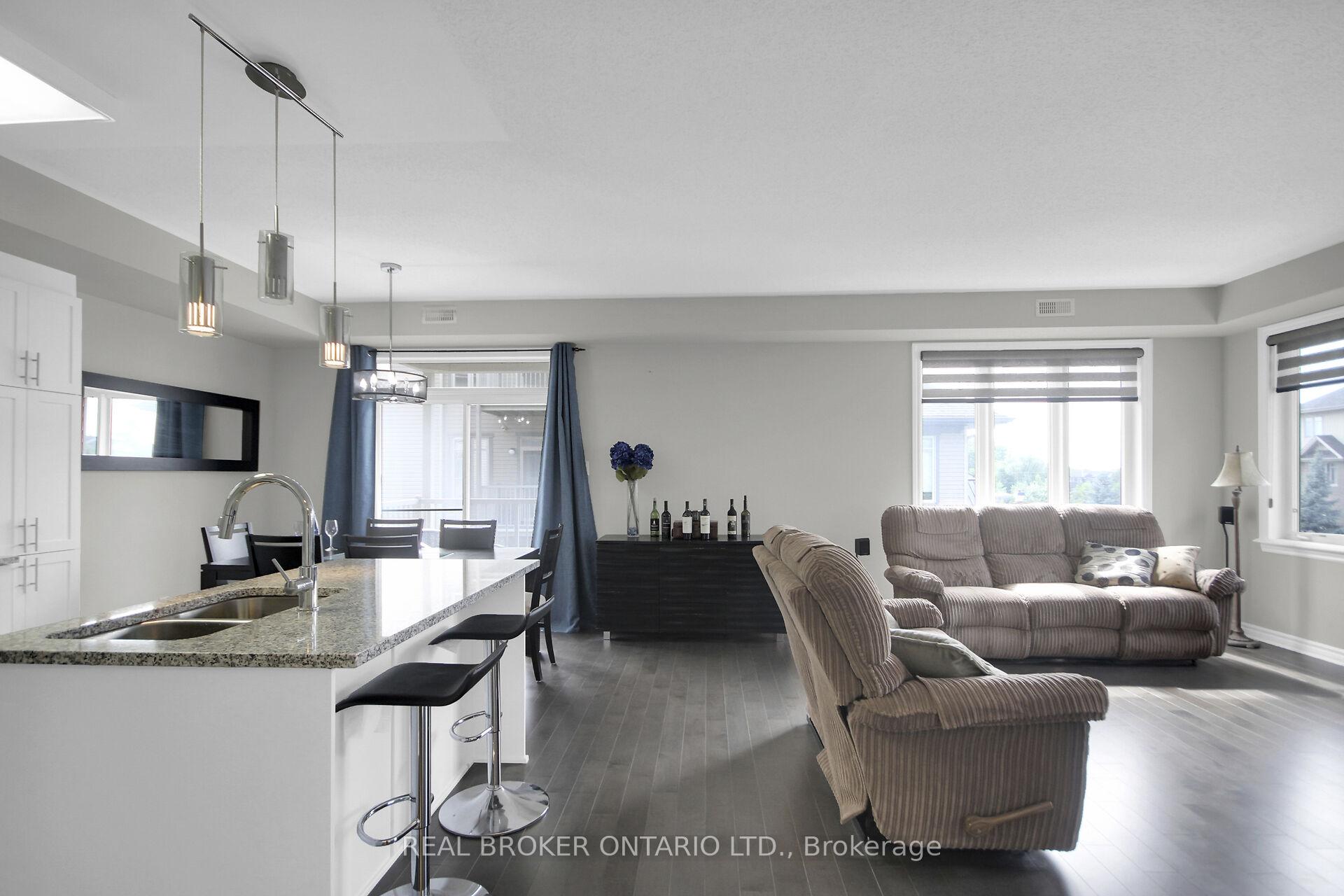 Photo 6 of Unit B, 1015 Beryl Private, Ottawa, Riverside South/Gloucester Glen — HOMEH
