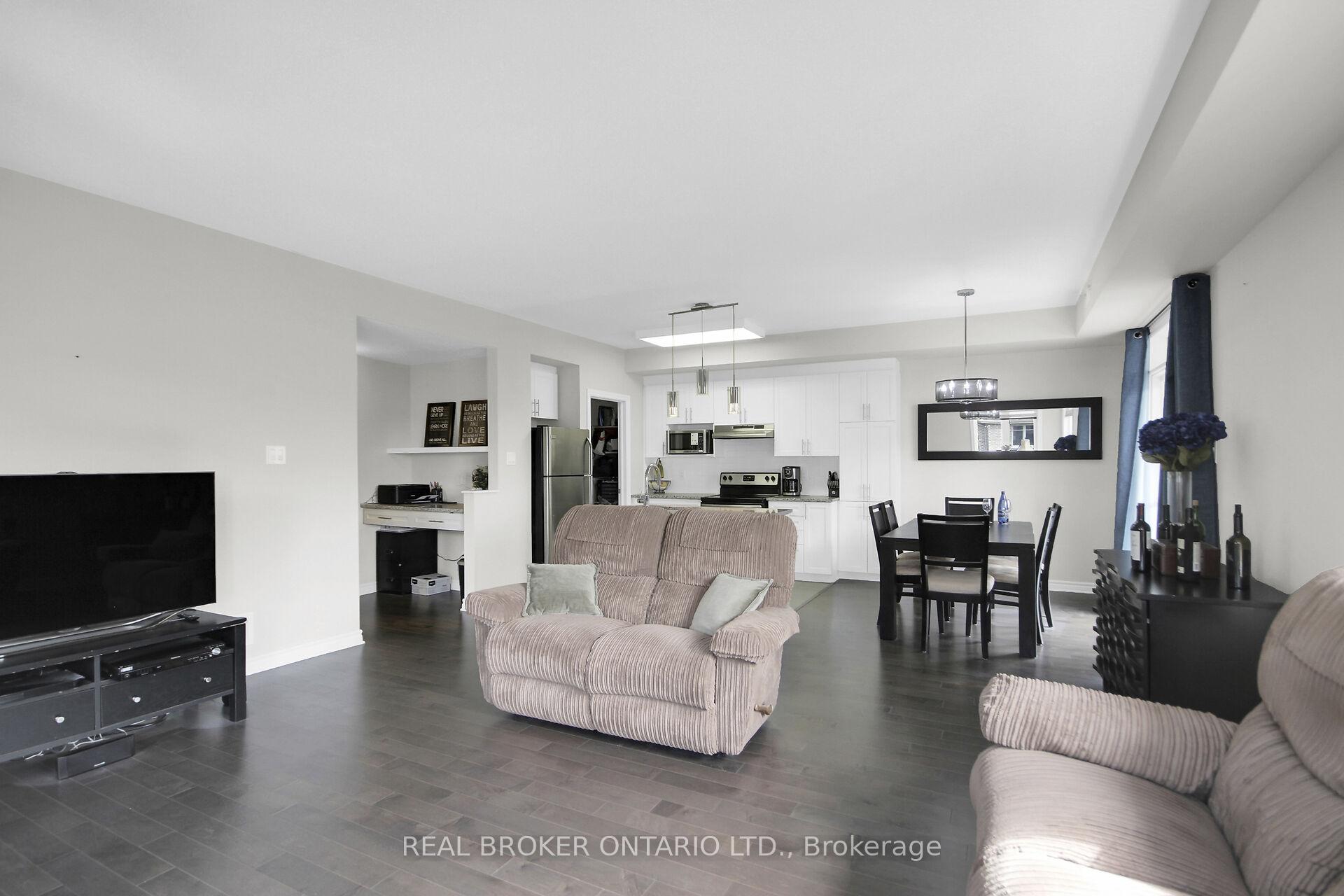 Photo 9 of Unit B, 1015 Beryl Private, Ottawa, Riverside South/Gloucester Glen — HOMEH