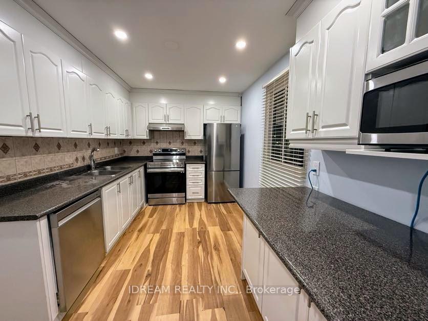 Photo 13 of Unit 69, 135 Violet Drive, Hamilton, Riverdale — HOMEH