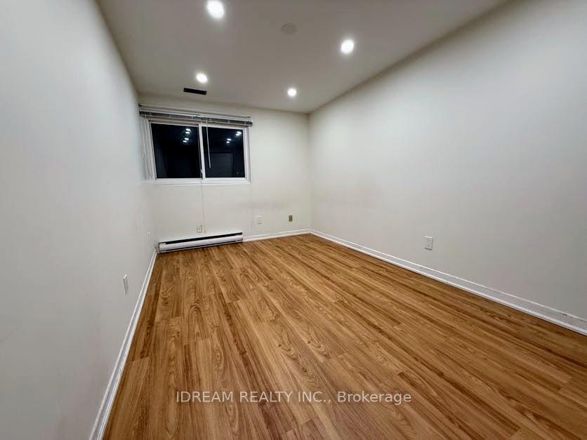 Photo 20 of Unit 69, 135 Violet Drive, Hamilton, Riverdale — HOMEH