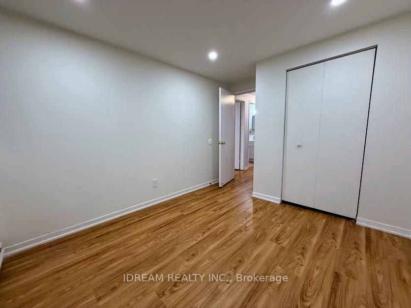 Photo 23 of Unit 69, 135 Violet Drive, Hamilton, Riverdale — HOMEH