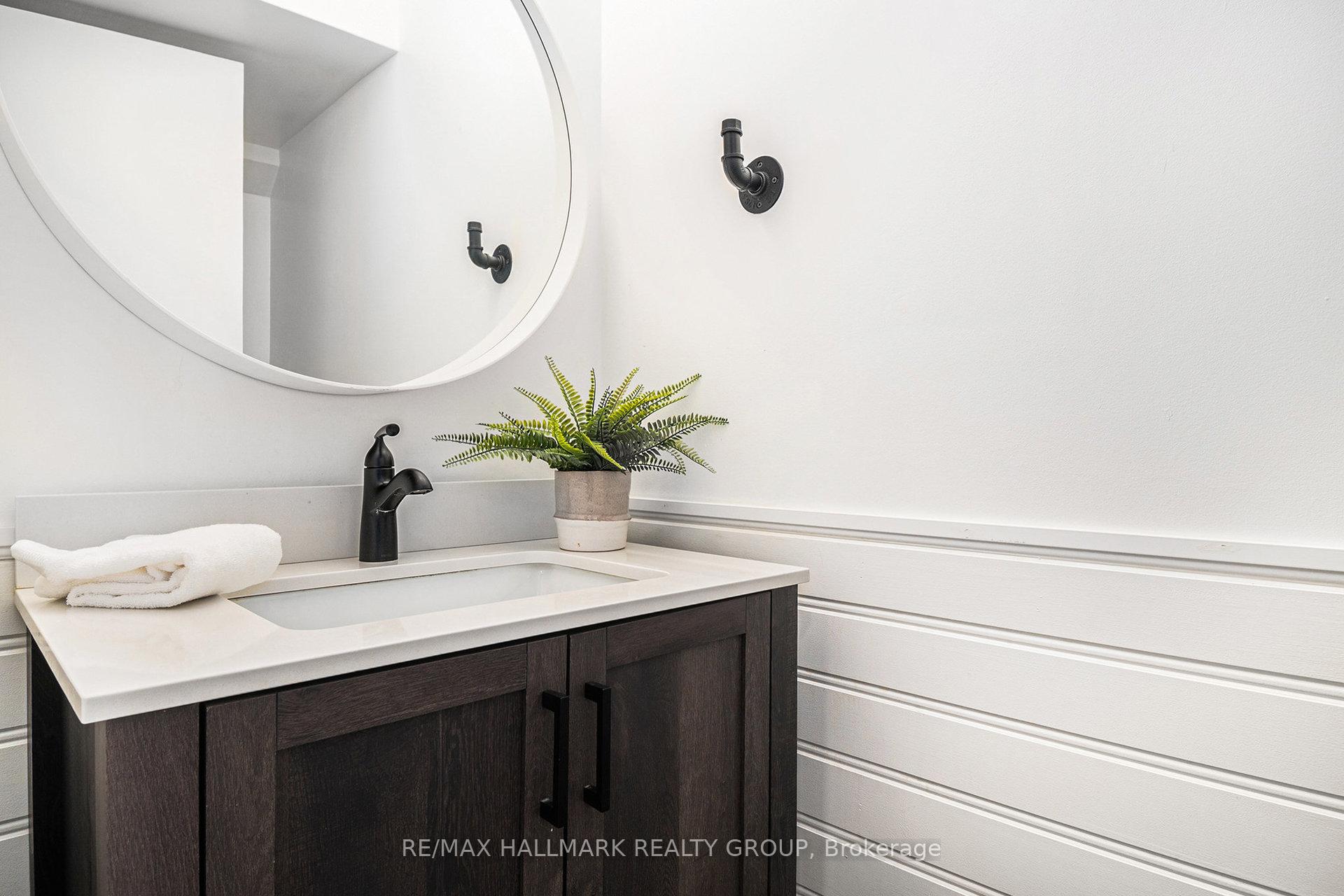 Photo 5 of Unit 67, 453 Sandhamn Private, Ottawa, Hunt Club Park/Greenboro — HOMEH