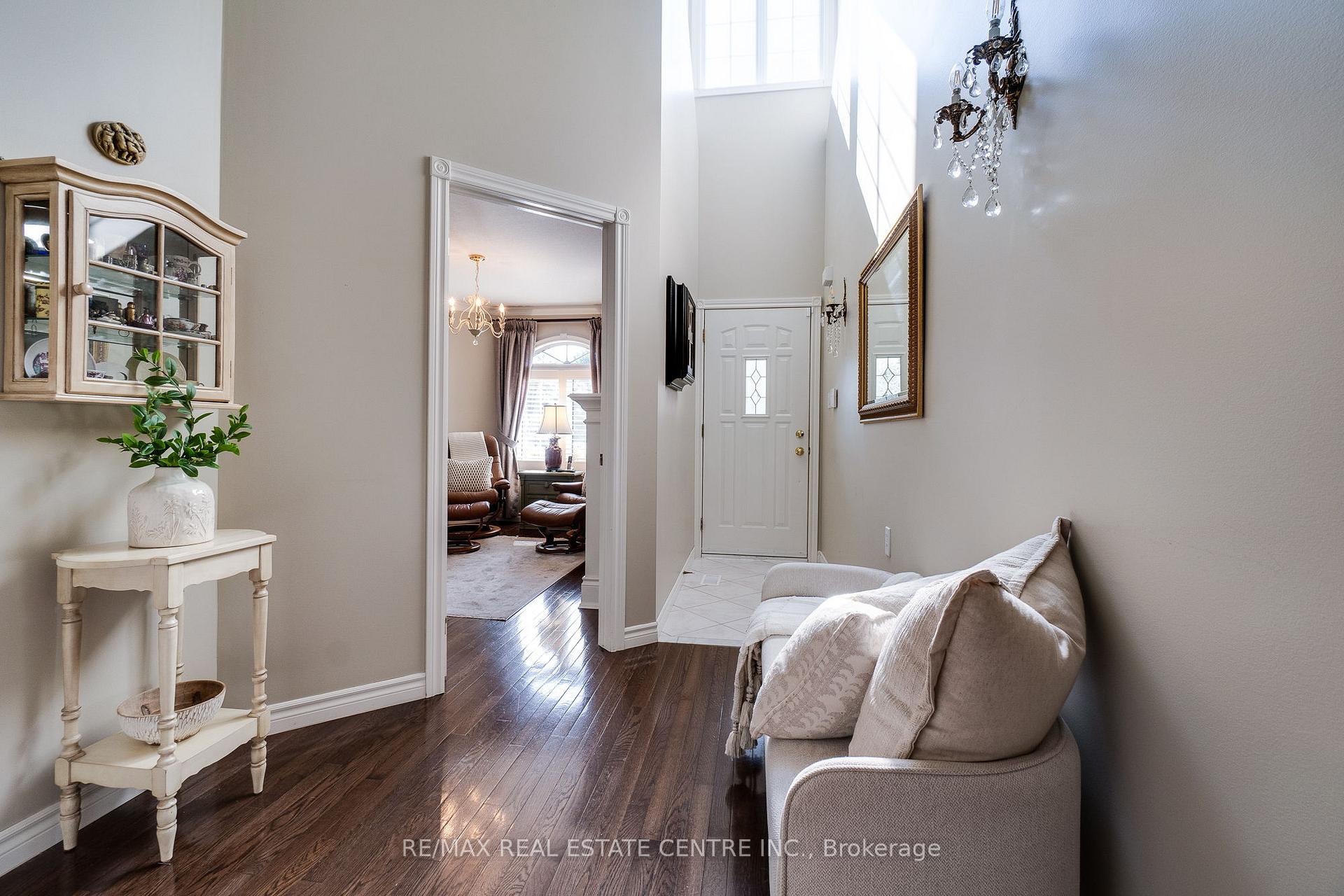 Photo 6 of Unit 5G, 350 Doon Valley Drive, Kitchener — HOMEH