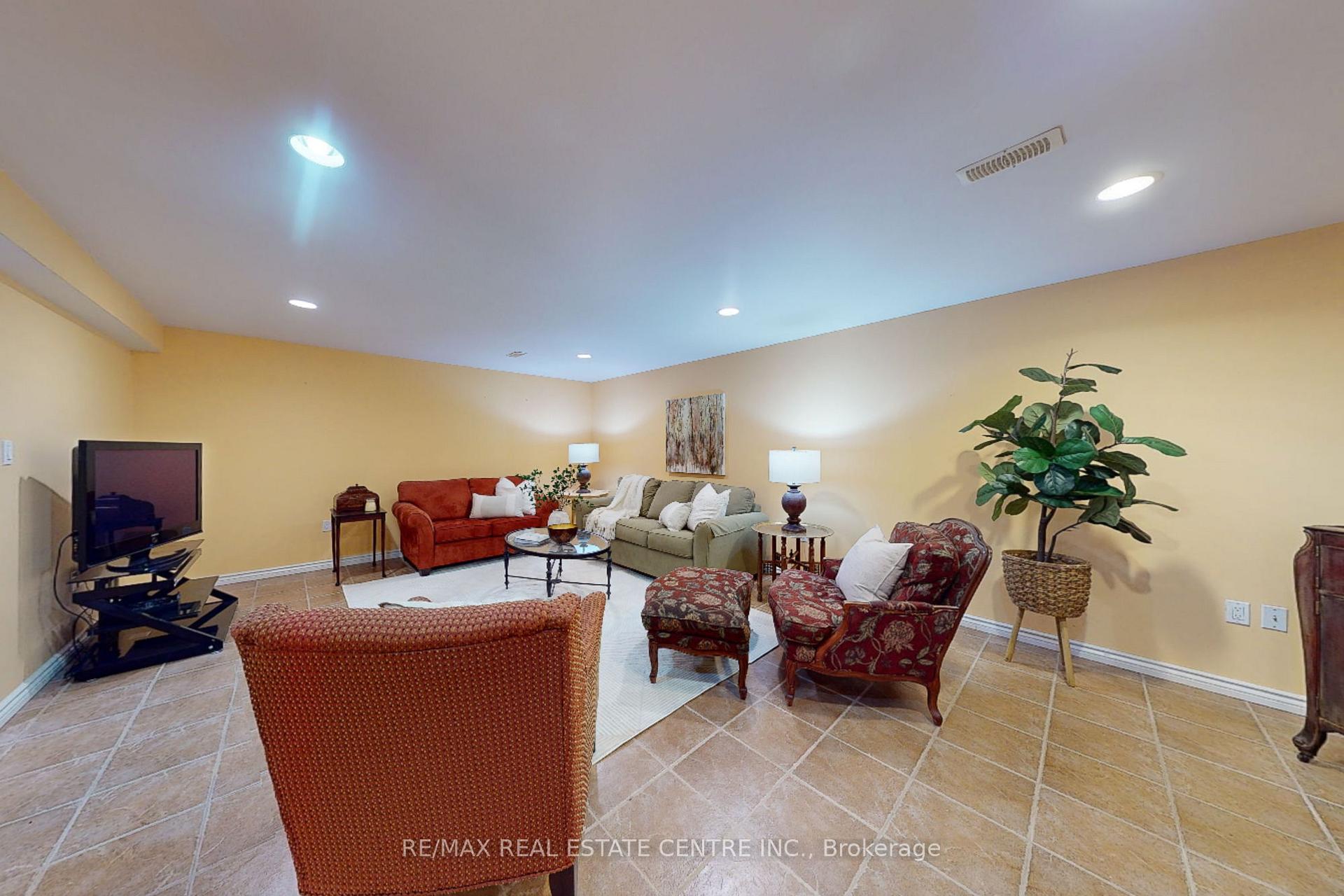 Photo 27 of Unit 5G, 350 Doon Valley Drive, Kitchener — HOMEH