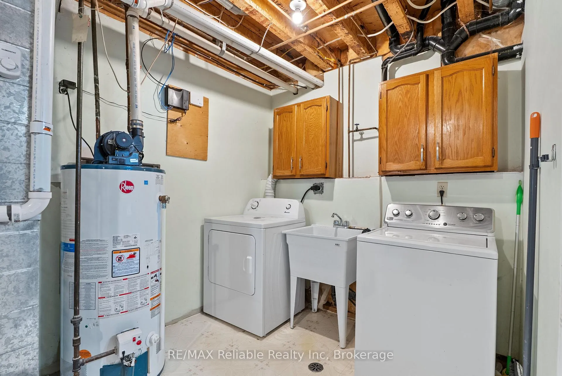 Photo 30 of 36 Lee Crescent, Goderich, Goderich (Town) — HOMEH