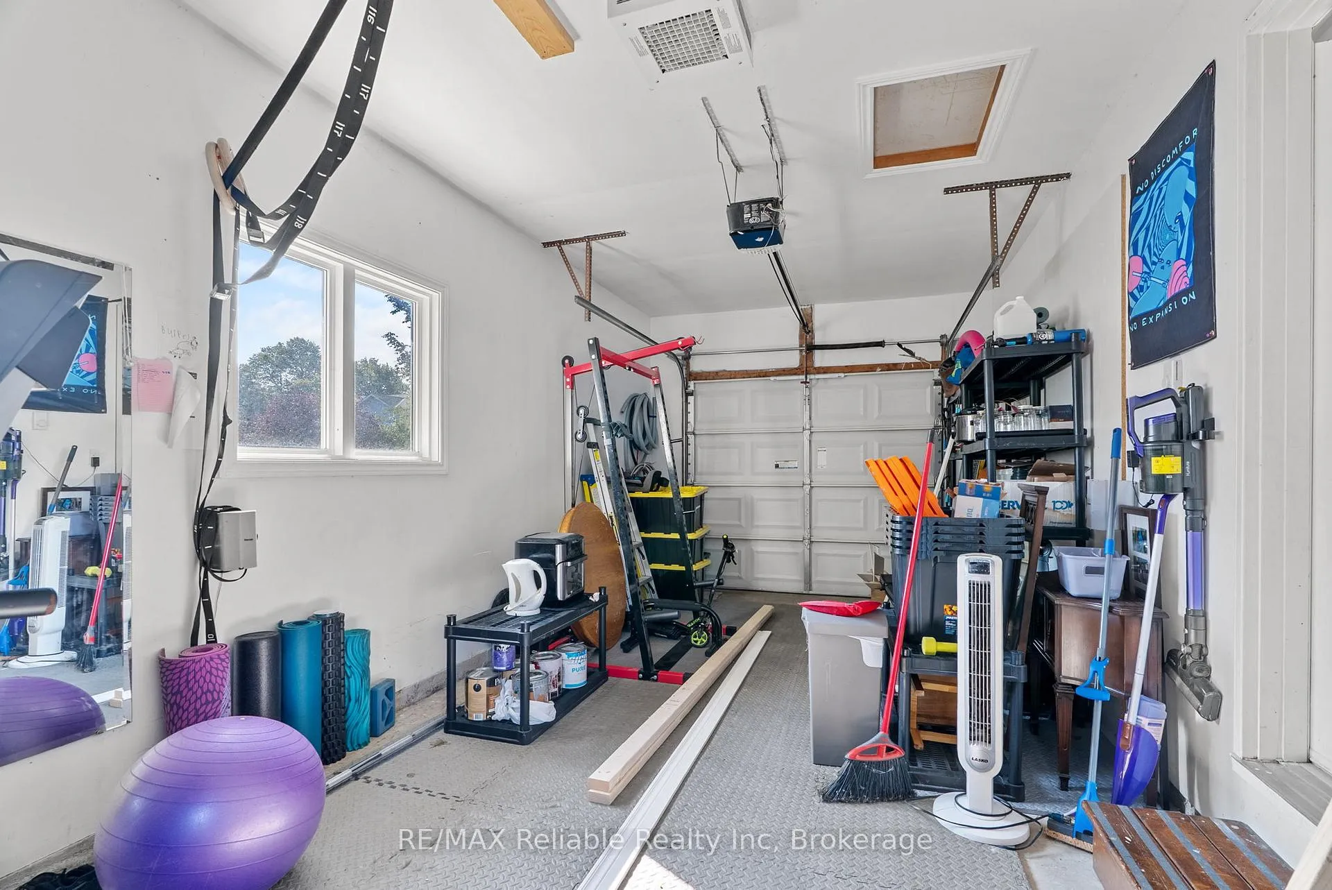 Photo 35 of 36 Lee Crescent, Goderich, Goderich (Town) — HOMEH