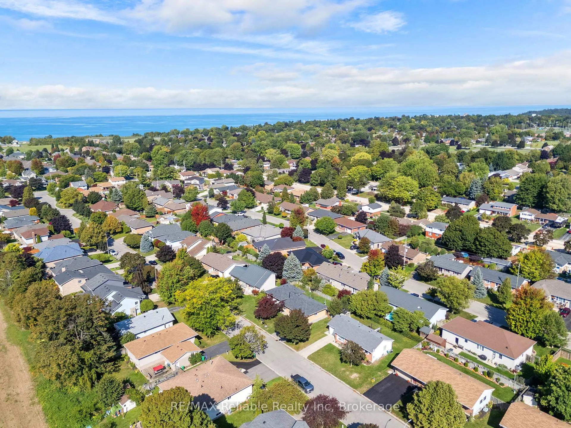 Photo 43 of 36 Lee Crescent, Goderich, Goderich (Town) — HOMEH