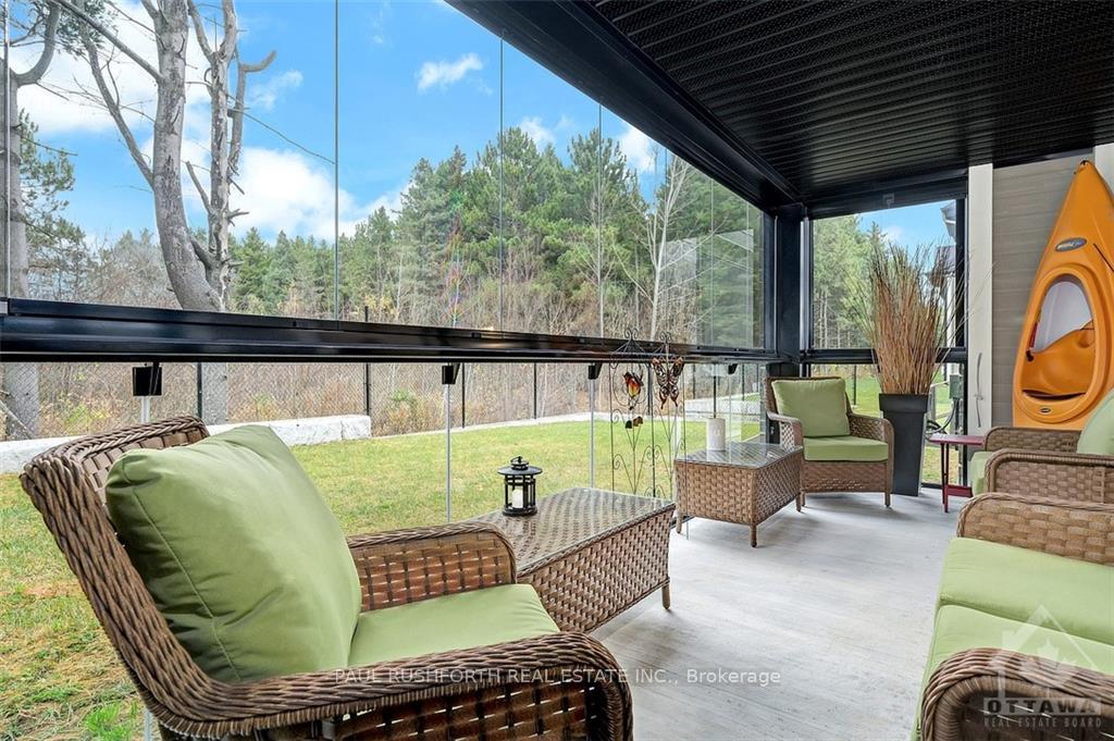Photo 9 of Unit 305, 91 St Moritz Trail, Embrun — HOMEH