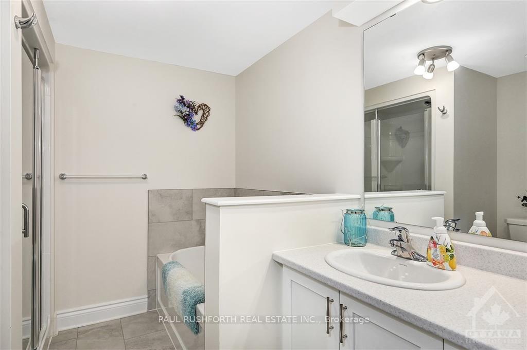 Photo 17 of Unit 305, 91 St Moritz Trail, Embrun — HOMEH