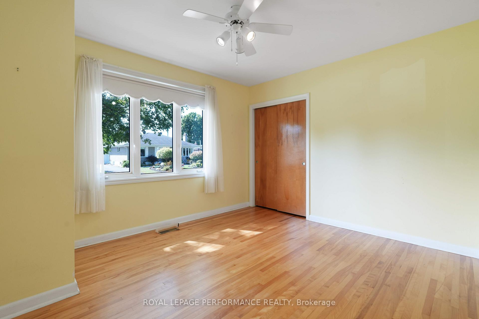 Photo 20 of 773 Fairdale Avenue, Ottawa, Elmvale Acres — HOMEH