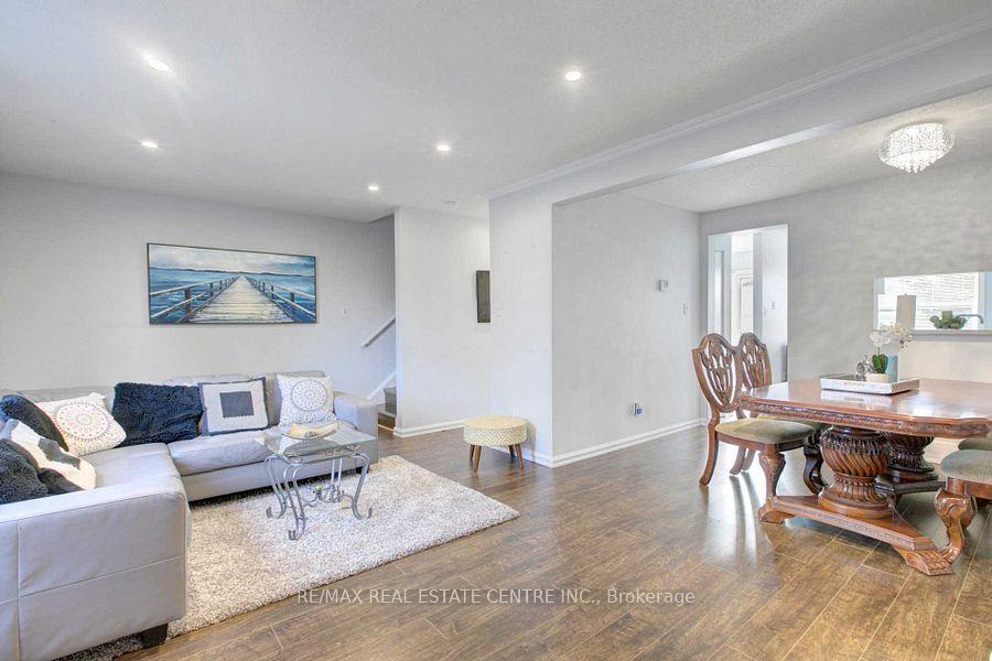 Photo 26 of Unit 27, 265 Williamsburg Road, Kitchener, Laurentian Hills — HOMEH
