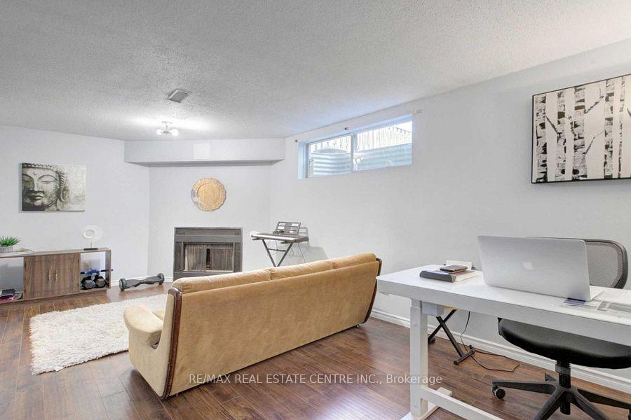 Photo 41 of Unit 27, 265 Williamsburg Road, Kitchener, Laurentian Hills — HOMEH