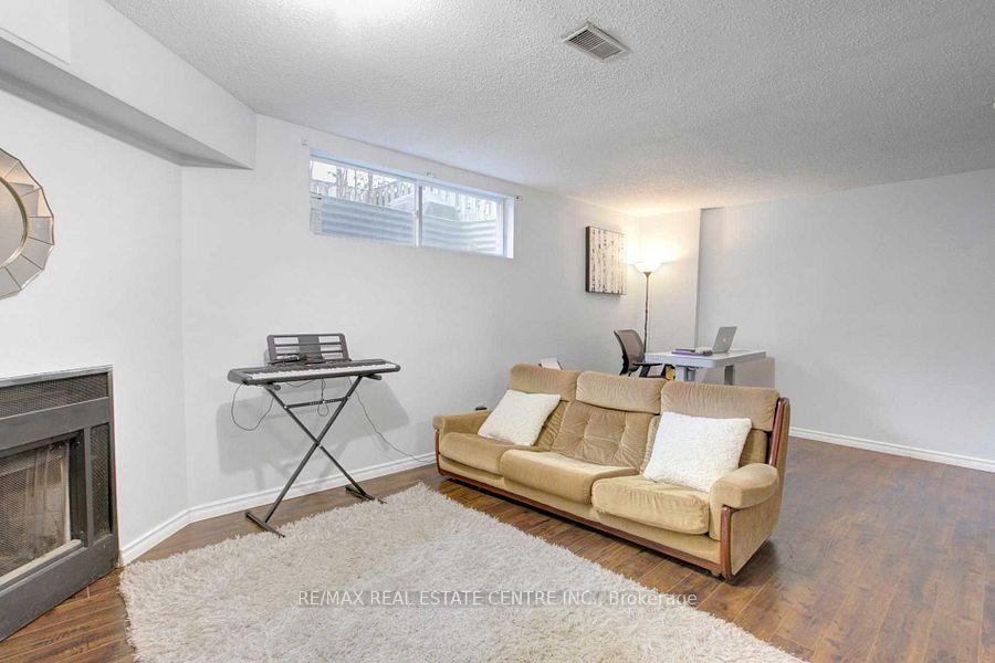 Photo 42 of Unit 27, 265 Williamsburg Road, Kitchener, Laurentian Hills — HOMEH