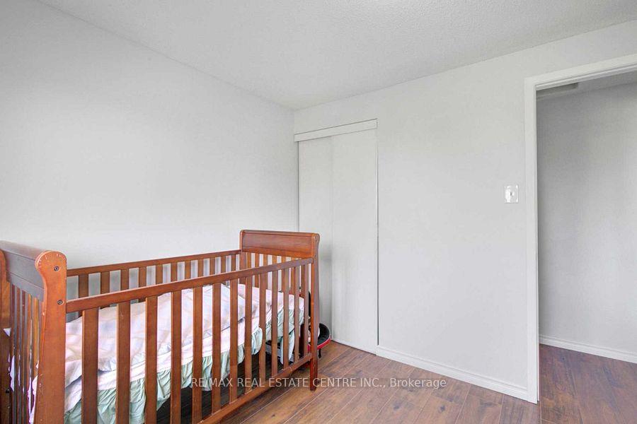 Photo 20 of Unit 27, 265 Williamsburg Road, Kitchener, Laurentian Hills — HOMEH