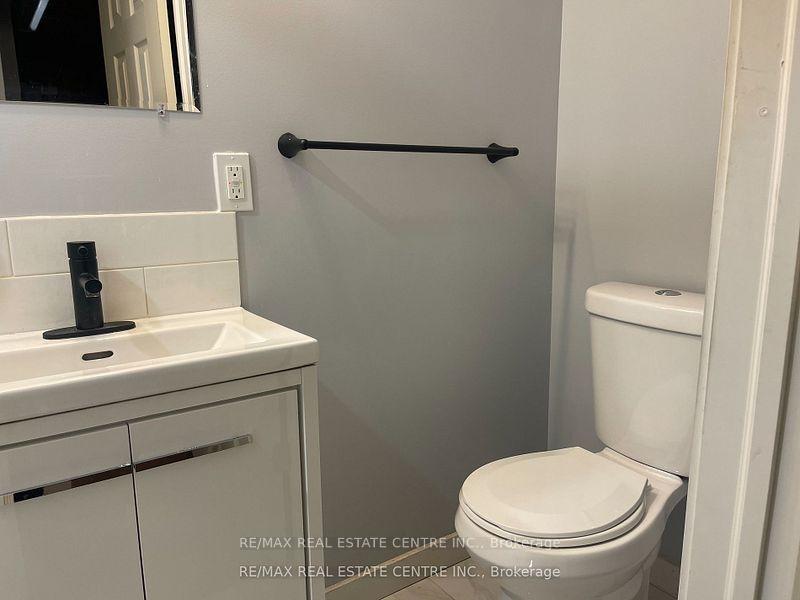 Photo 56 of Unit 27, 265 Williamsburg Road, Kitchener, Laurentian Hills — HOMEH