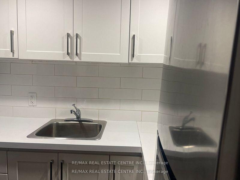 Photo 58 of Unit 27, 265 Williamsburg Road, Kitchener, Laurentian Hills — HOMEH