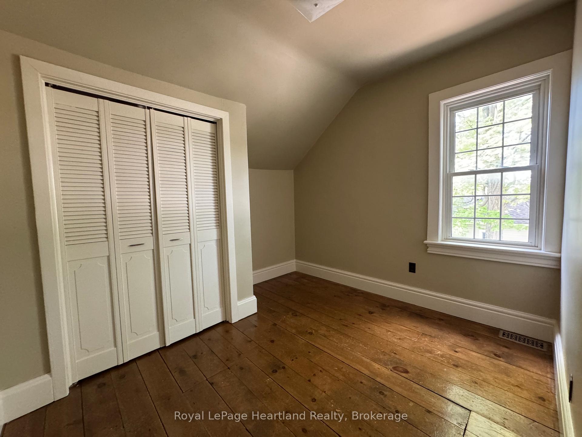 Photo 16 of 118 Anglesea Street, Goderich, Goderich (Town) — HOMEH
