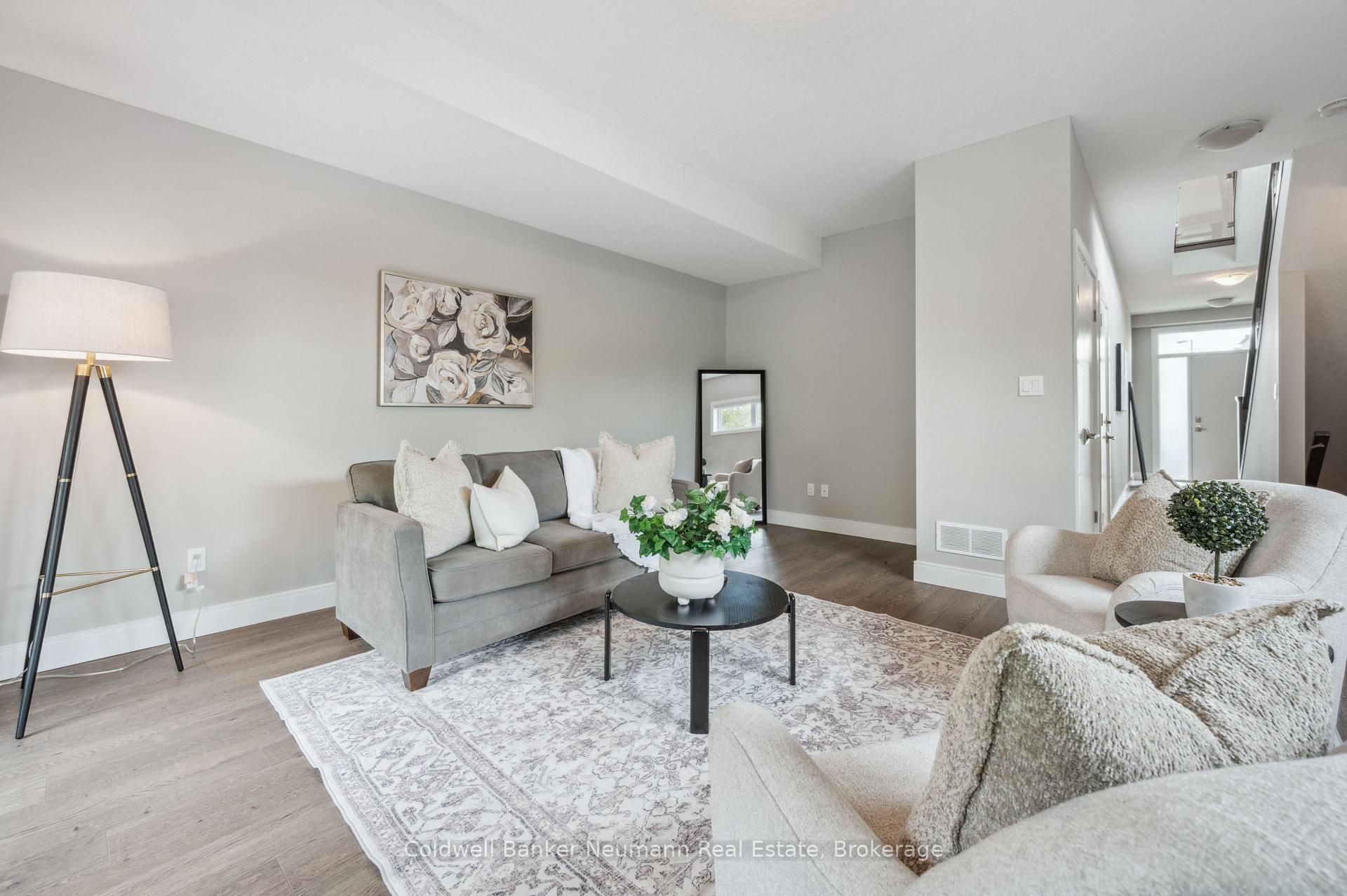Photo 8 of Unit 49, 60 Arkell Road, Guelph, Kortright East — HOMEH