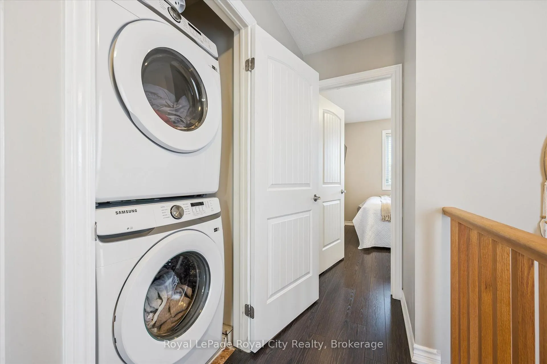 Photo 25 of 10 Katemore Drive, Guelph, Pineridge/Westminster Woods — HOMEH