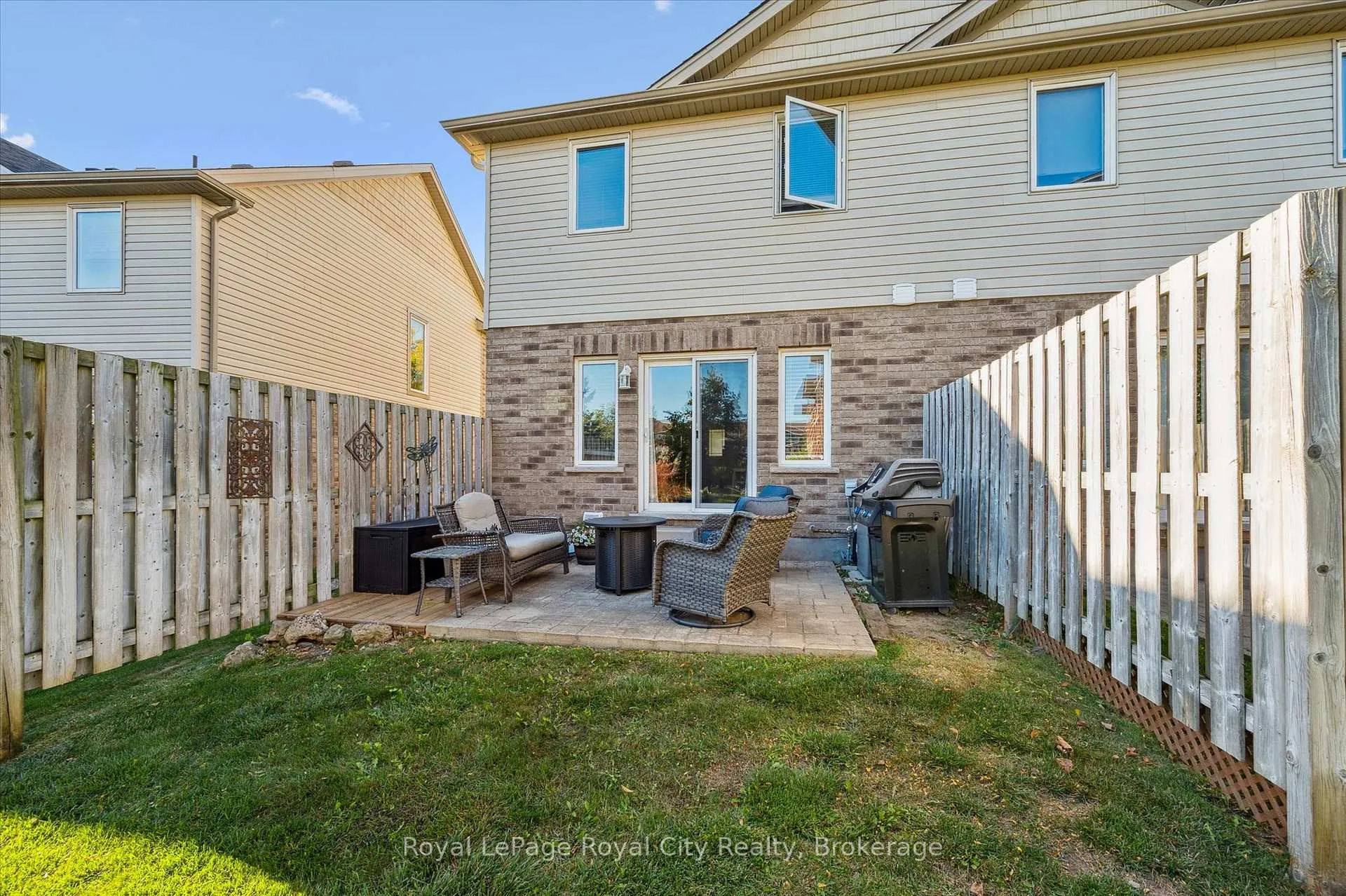 Photo 32 of 10 Katemore Drive, Guelph, Pineridge/Westminster Woods — HOMEH