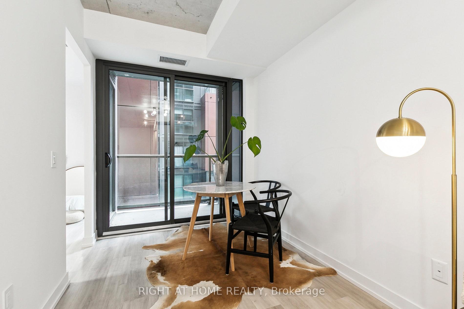 Photo 3 of Unit 401, 28 Eastern Avenue, Toronto, Moss Park — HOMEH
