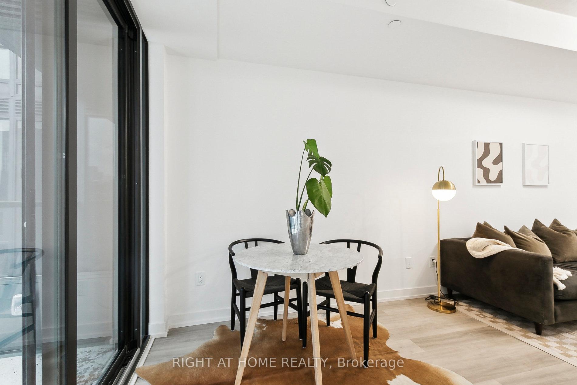 Photo 5 of Unit 401, 28 Eastern Avenue, Toronto, Moss Park — HOMEH