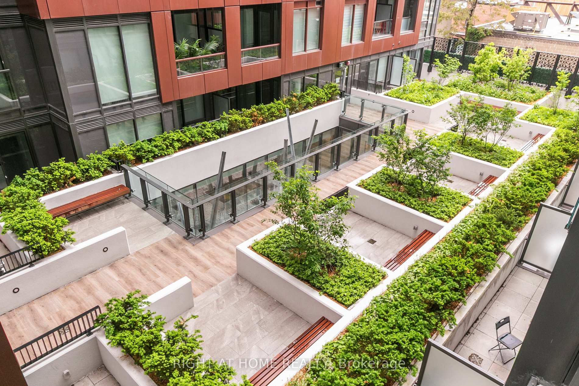 Photo 18 of Unit 401, 28 Eastern Avenue, Toronto, Moss Park — HOMEH