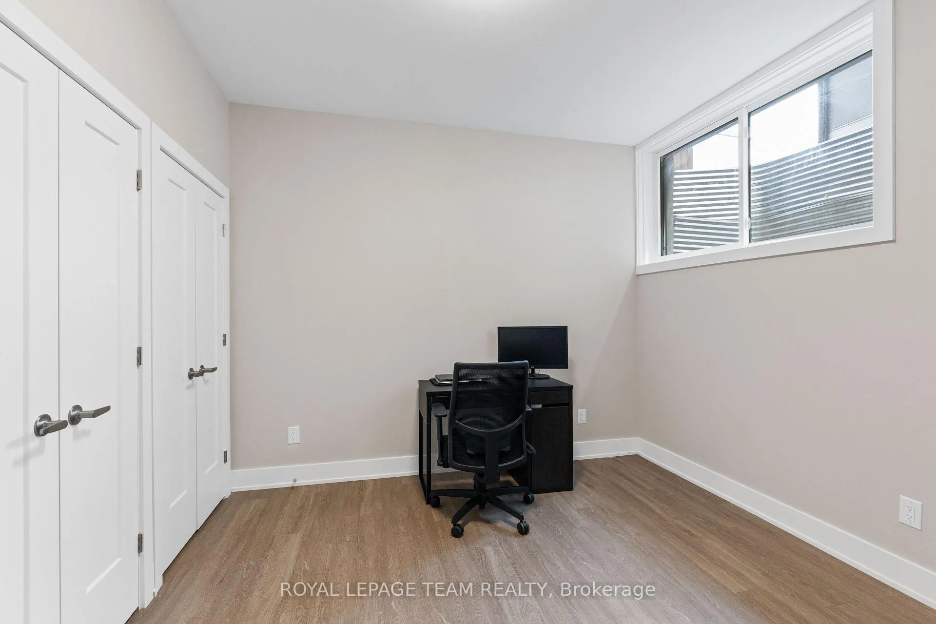 Photo 12 of Unit D, 423 Ravenhill Avenue, Ottawa, McKellar/Highland — HOMEH