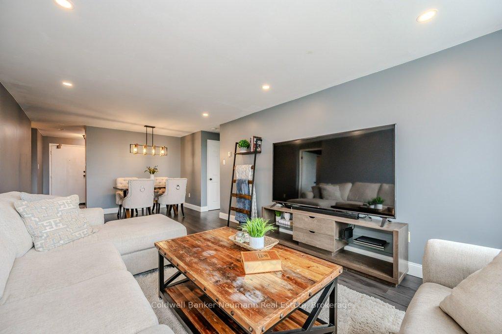 Photo 9 of Unit 1206, 55 Green Valley Drive, Kitchener, Pioneer Park — HOMEH