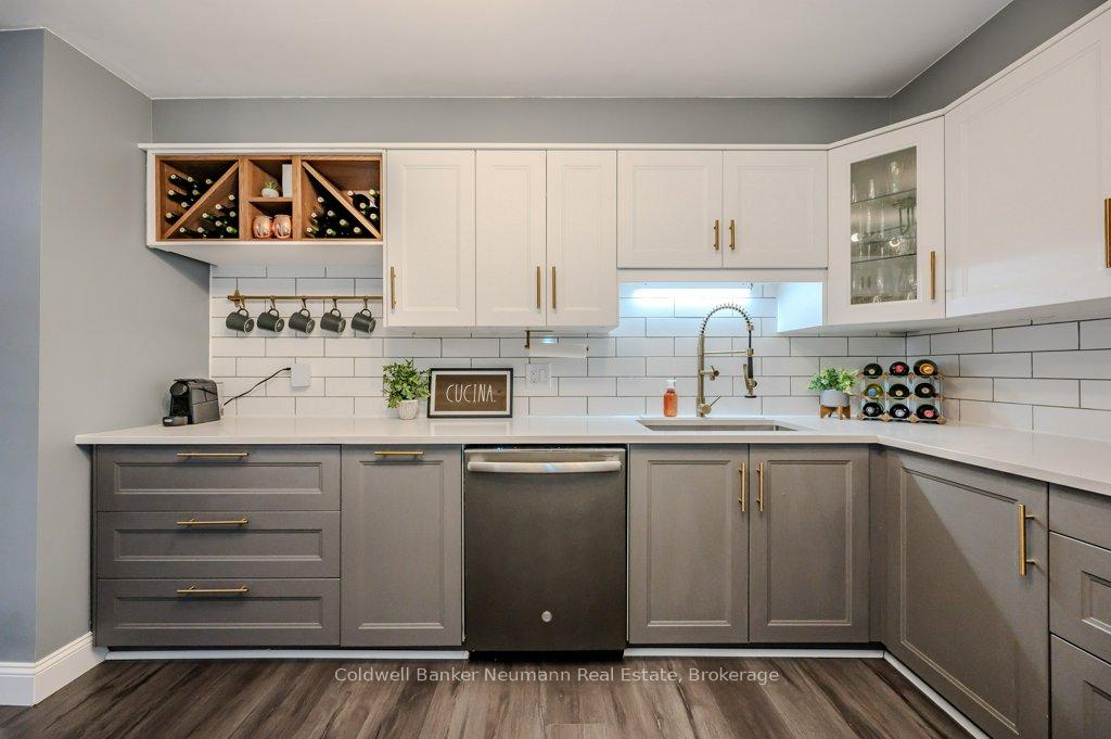 Photo 12 of Unit 1206, 55 Green Valley Drive, Kitchener, Pioneer Park — HOMEH