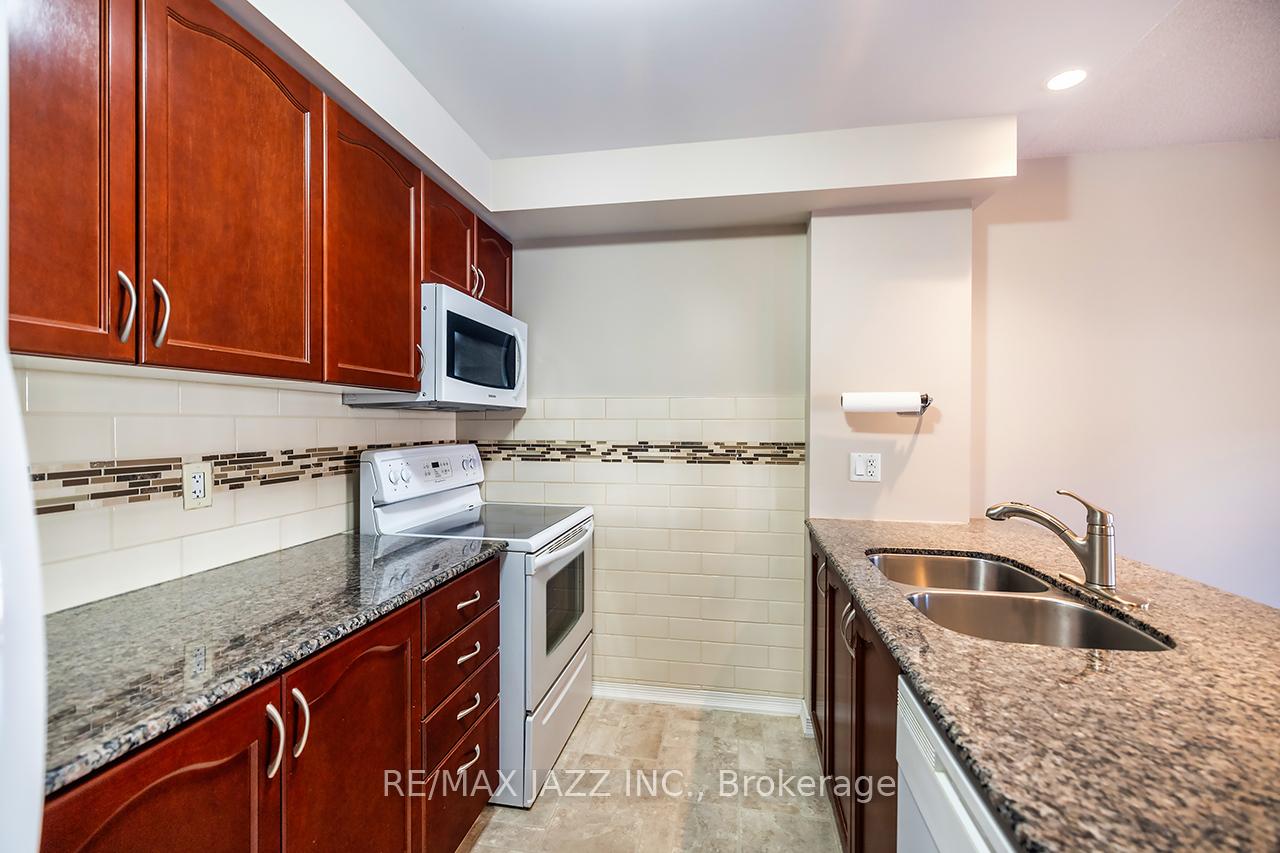 Photo 12 of Unit 303, 61 Clarington Boulevard, Clarington, Bowmanville — HOMEH