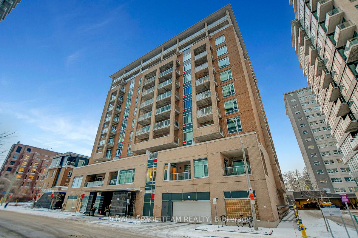 Front of Unit 709, 100 Champagne Avenue W