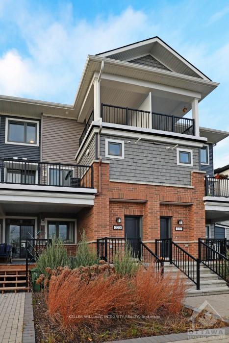 Photo 2 of 220 Pilot Private, Ottawa, Kanata - Emerald Meadows/Trailwest — HOMEH