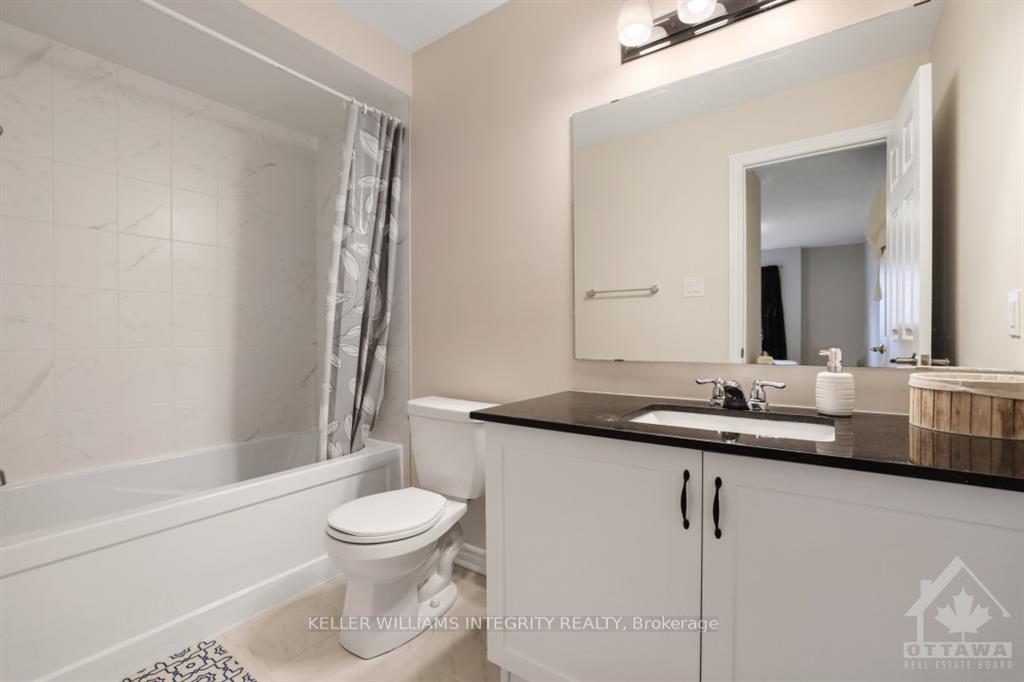 Photo 9 of 220 Pilot Private, Ottawa, Kanata - Emerald Meadows/Trailwest — HOMEH