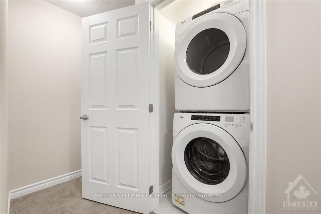 Photo 13 of 220 Pilot Private, Ottawa, Kanata - Emerald Meadows/Trailwest — HOMEH