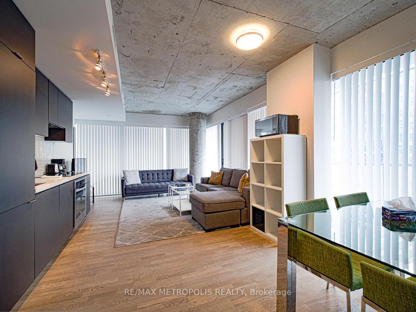 Photo 2 of Unit 1011, 60 Colborne Street, Toronto, Church-Yonge Corridor — HOMEH