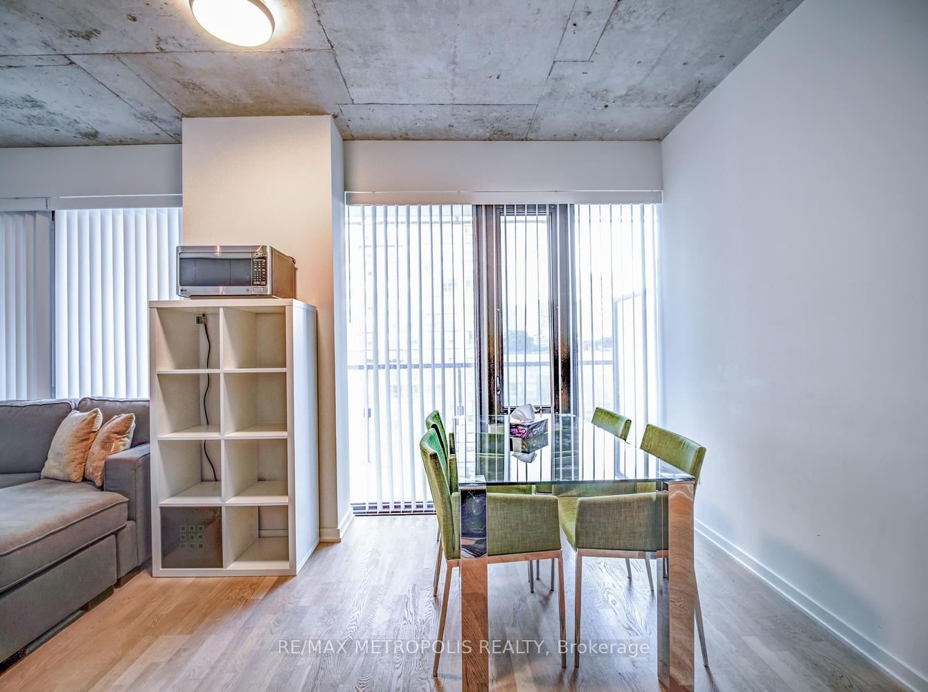 Photo 4 of Unit 1011, 60 Colborne Street, Toronto, Church-Yonge Corridor — HOMEH