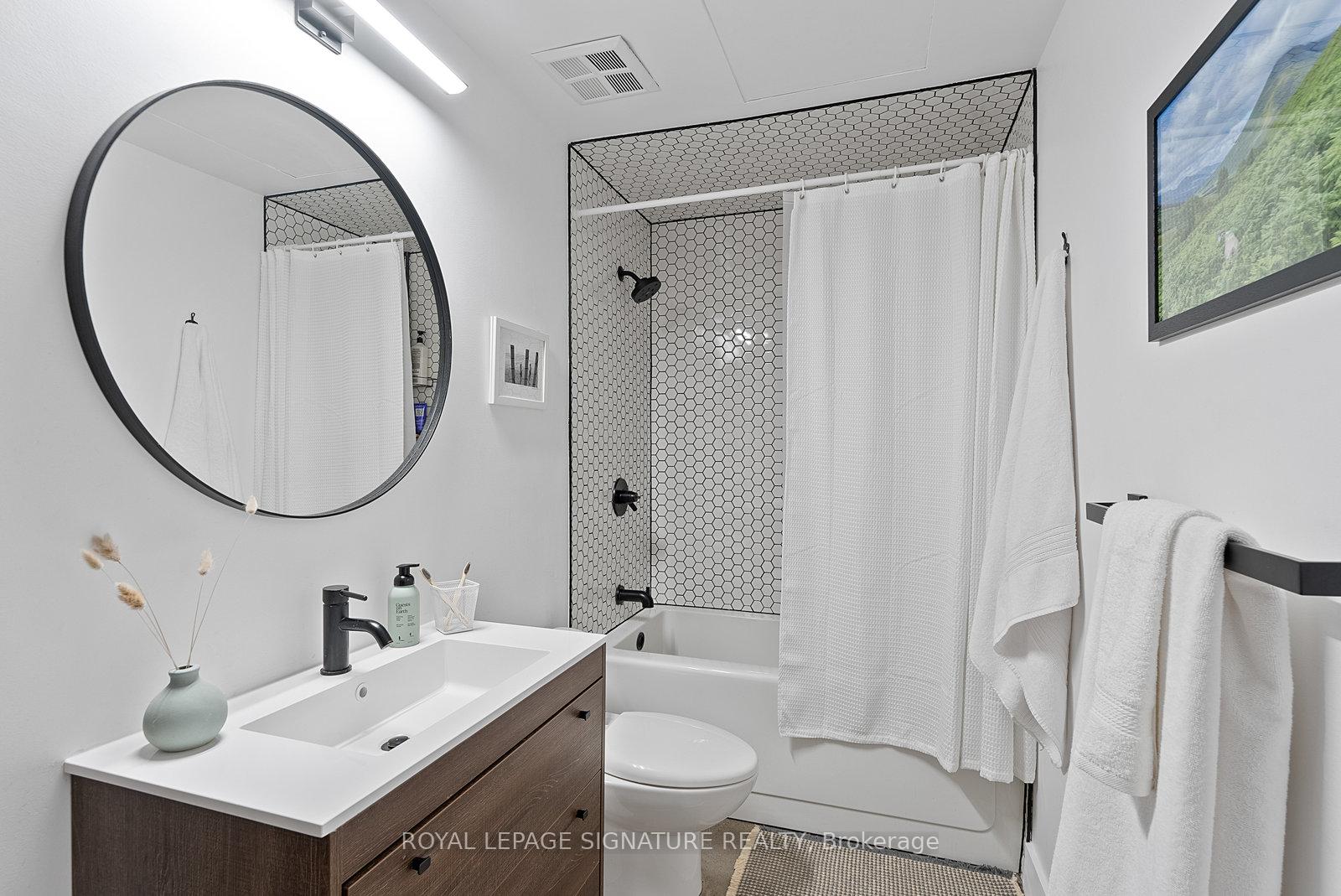 Photo 23 of Unit 430, 68 Broadview Avenue, Toronto, South Riverdale — HOMEH