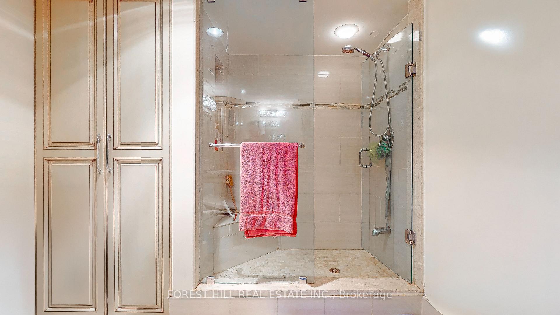 Photo 29 of Unit 308, 1 Clark Avenue W, Vaughan, Crestwood-Springfarm-Yorkhill — HOMEH