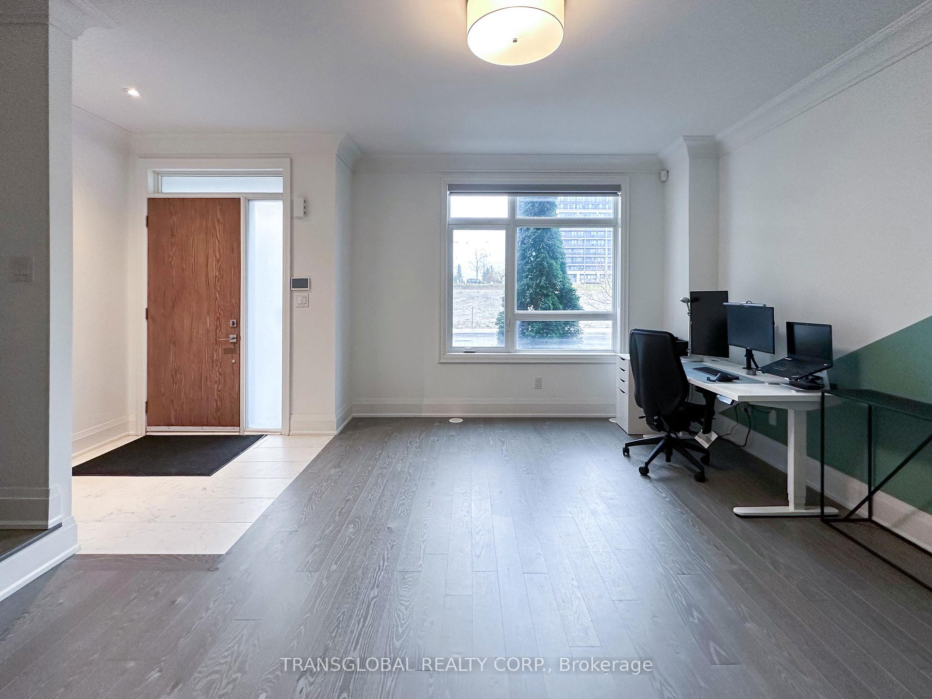 Photo 4 of 55 Gandhi Lane, Markham, Commerce Valley — HOMEH
