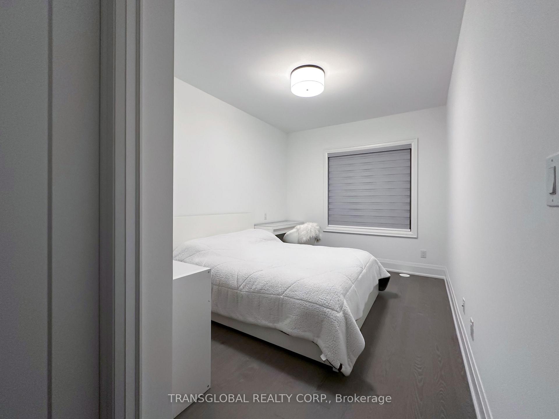 Photo 16 of 55 Gandhi Lane, Markham, Commerce Valley — HOMEH