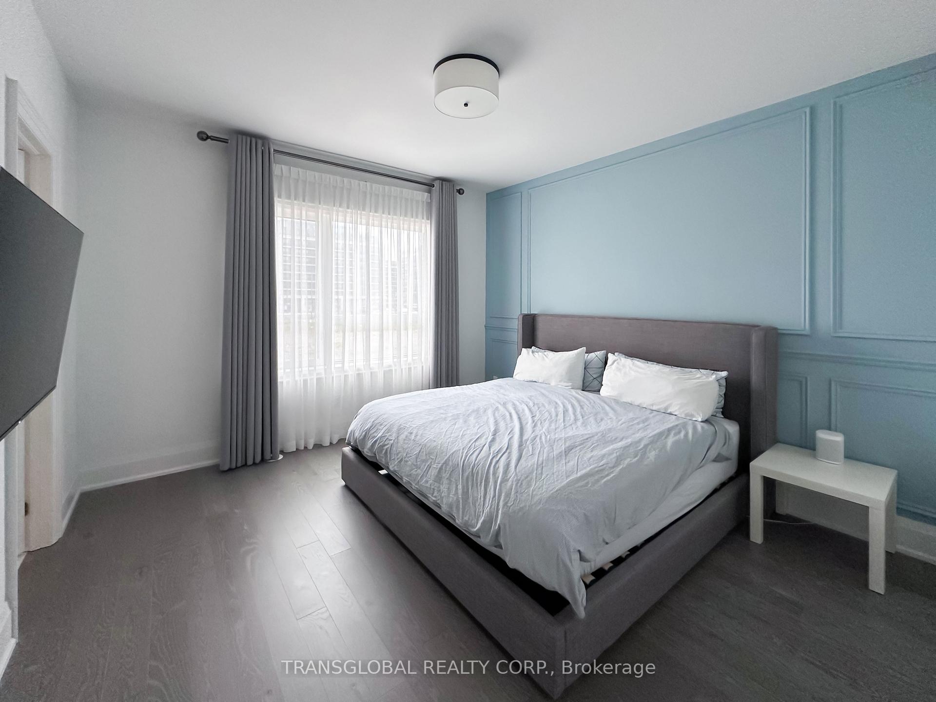 Photo 18 of 55 Gandhi Lane, Markham, Commerce Valley — HOMEH