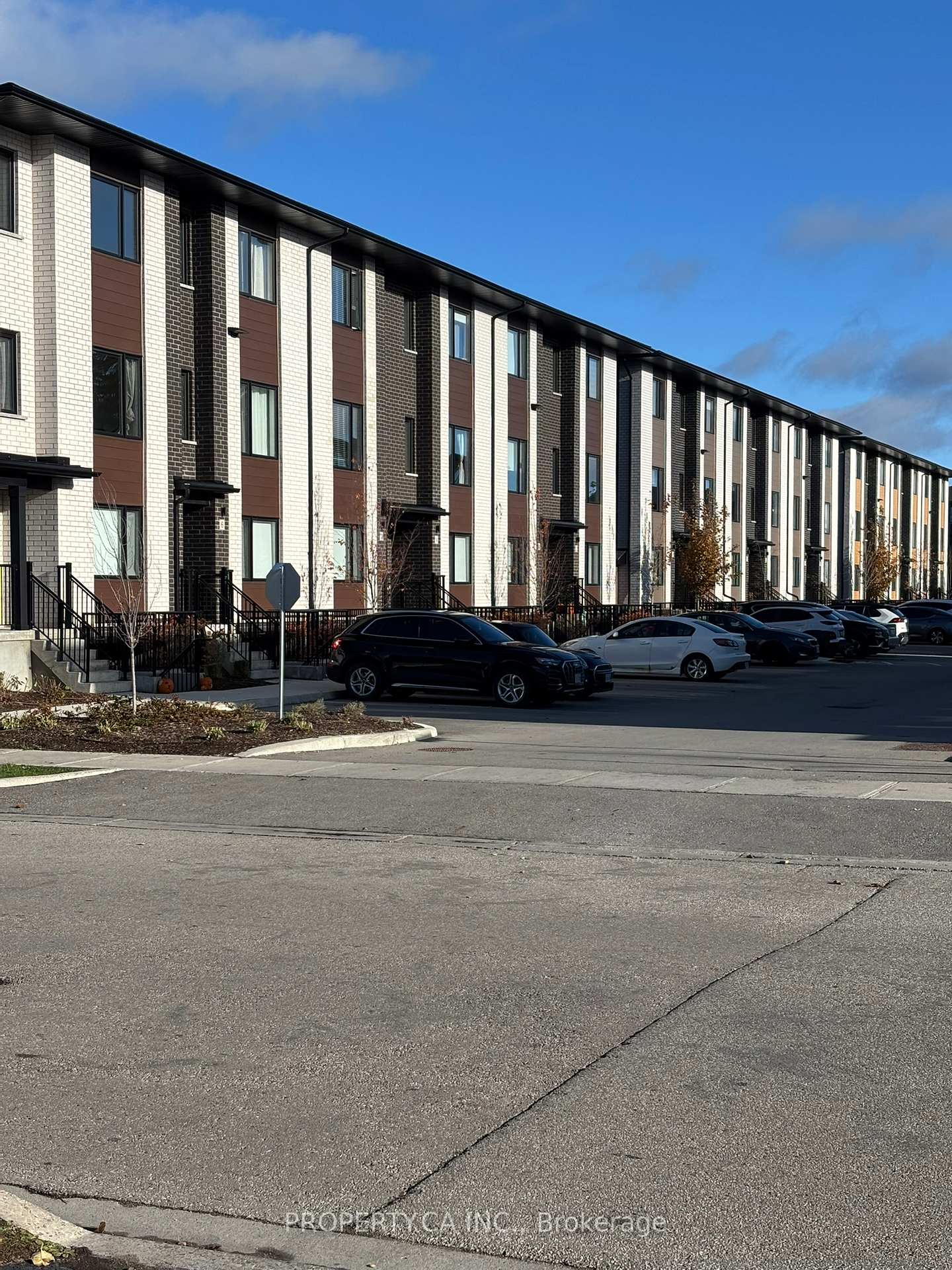 Photo 1 of 30 Lily Lane, Guelph, Clairfields/Hanlon Business Park — HOMEH