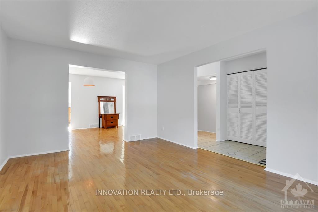 Photo 7 of Unit 40, 2111 Montreal Road, Ottawa, Beaconwood — HOMEH