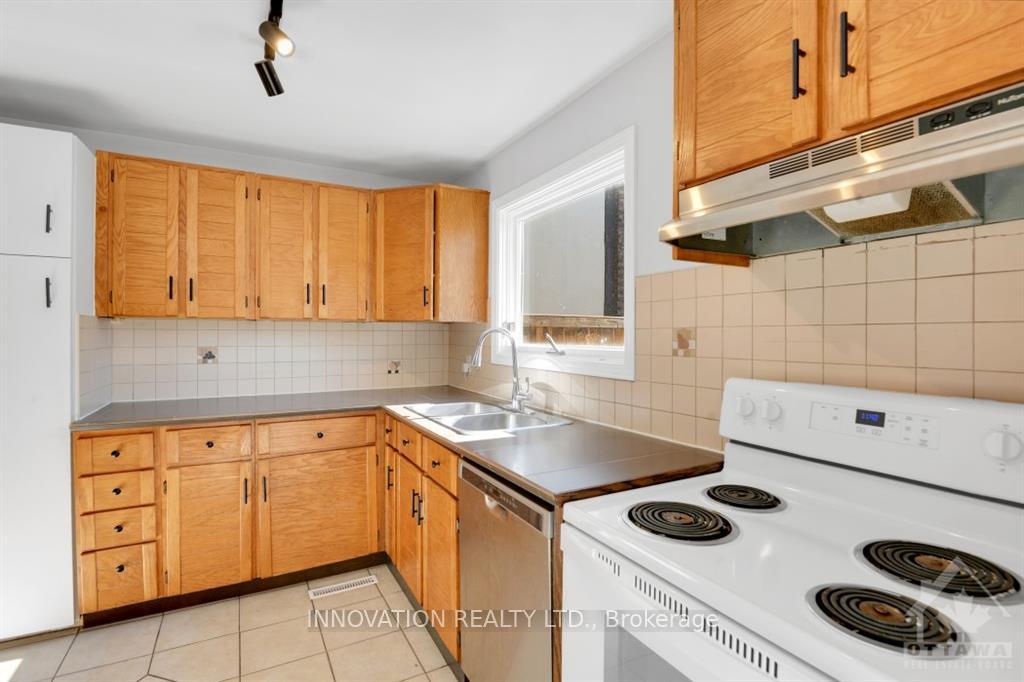 Photo 30 of Unit 40, 2111 Montreal Road, Ottawa, Beaconwood — HOMEH