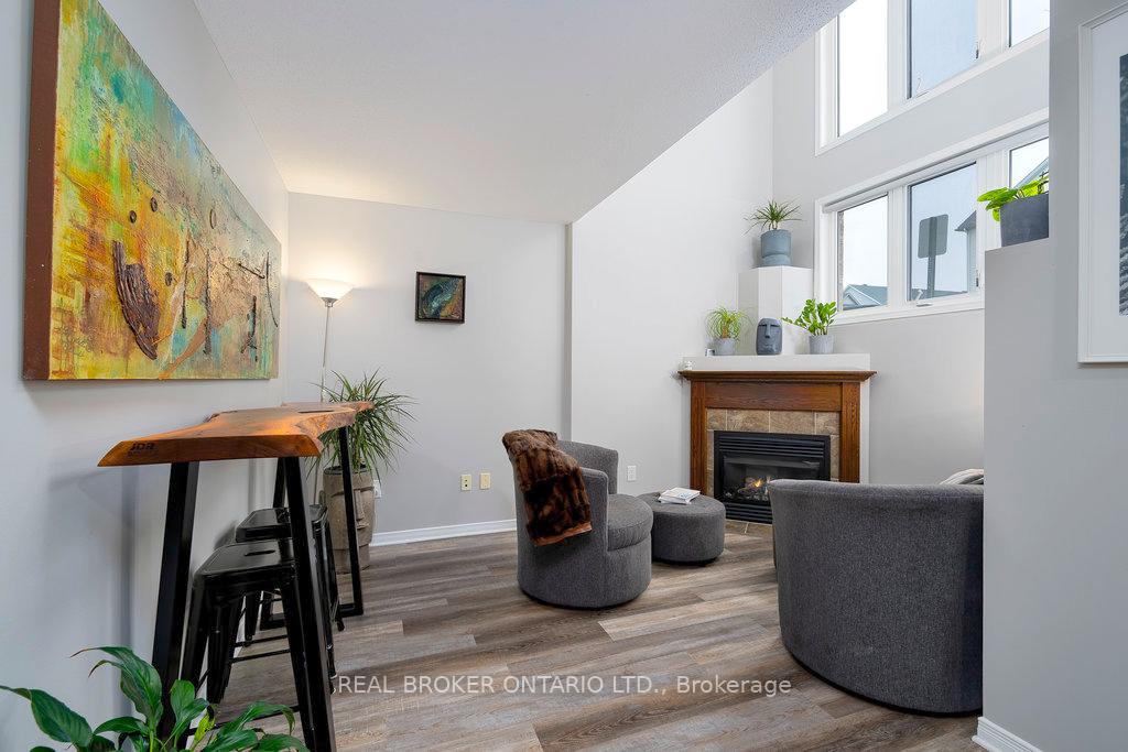 Photo 21 of 392 Galston, Ottawa, Mer Bleue/Bradley Estates/Anderson Park — HOMEH