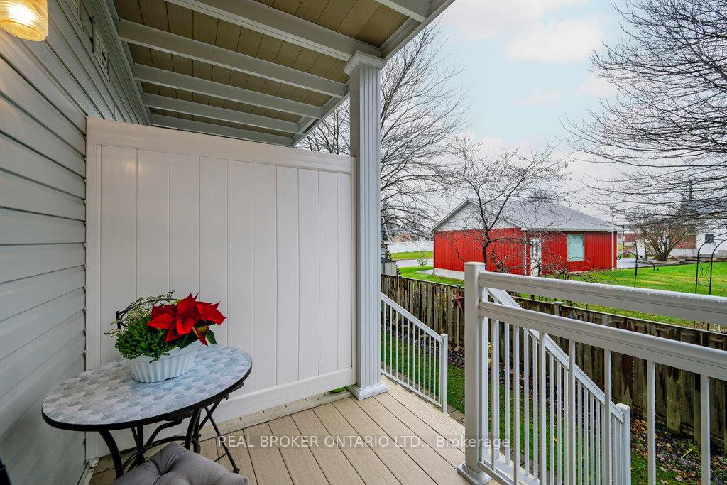 Photo 30 of 392 Galston, Ottawa, Mer Bleue/Bradley Estates/Anderson Park — HOMEH