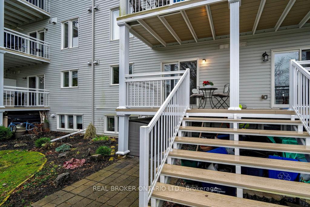 Photo 33 of 392 Galston, Ottawa, Mer Bleue/Bradley Estates/Anderson Park — HOMEH